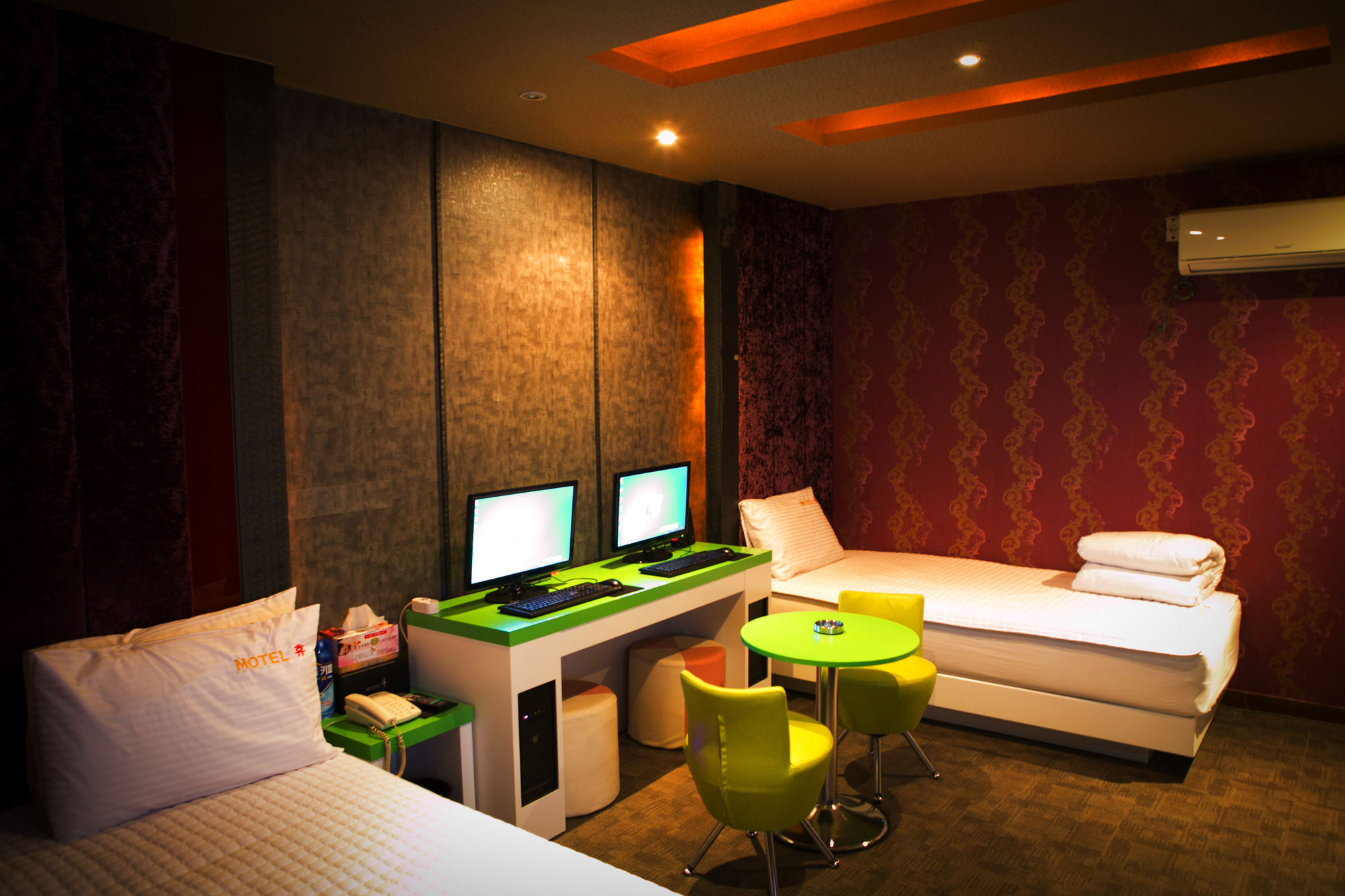 Hue Motel Μπουσάν Εξωτερικό φωτογραφία